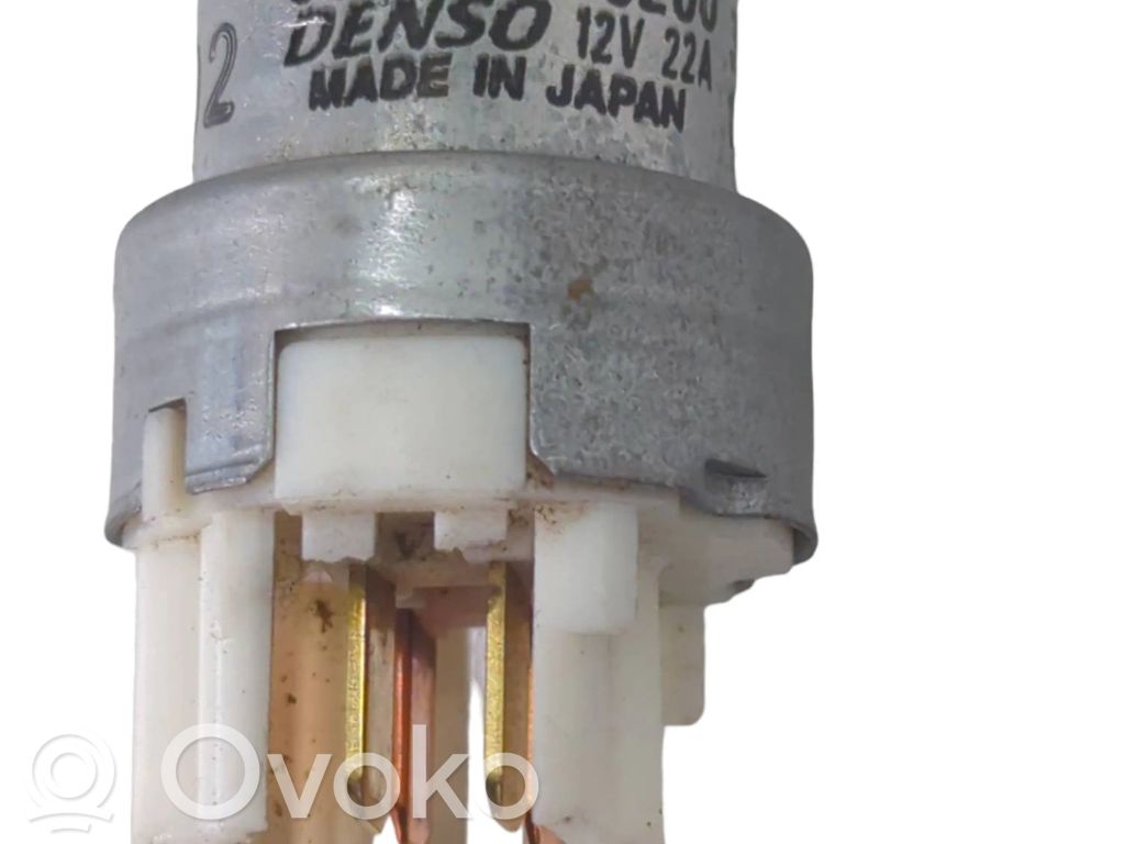 Subaru Forester SF Relé de la bomba de combustible 