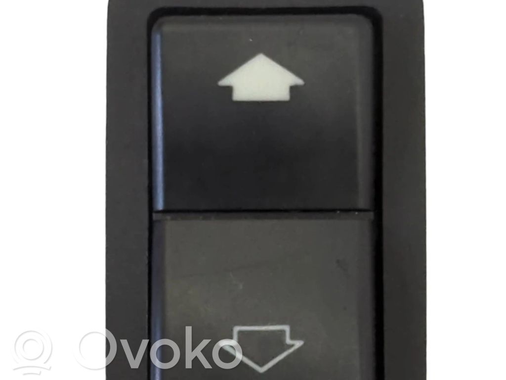 BMW 7 E38 Electric window control switch 
