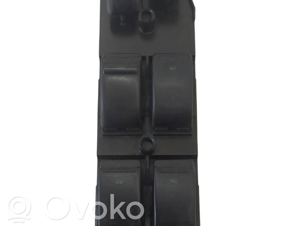 Toyota Corolla Verso E121 Przyciski szyb 