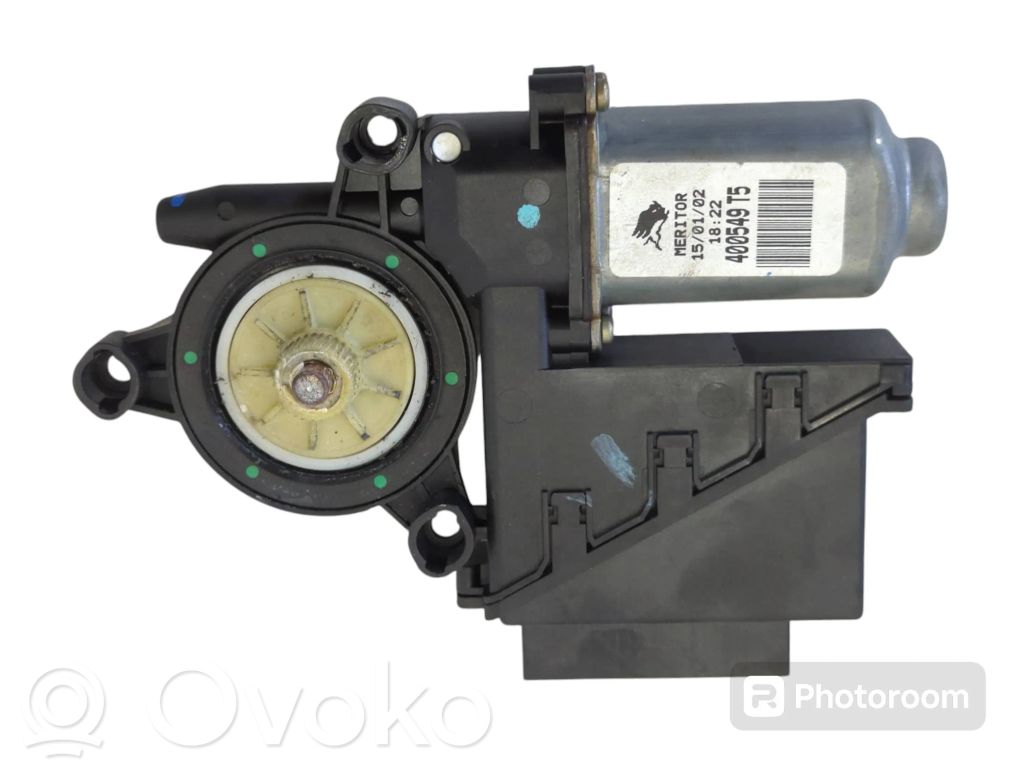 Skoda Fabia Mk2 (5J) Silnik regulatora szyby drzwi przednich 