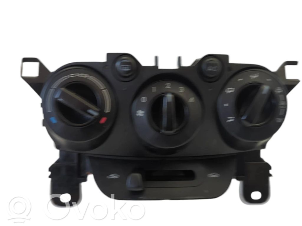 Mazda 2 Climate control unit 