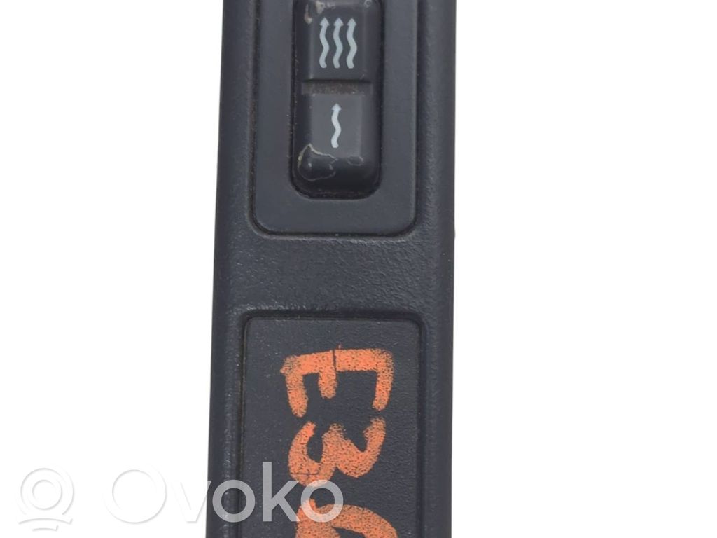 BMW 3 E36 Sēdekļu apsildes slēdzis 