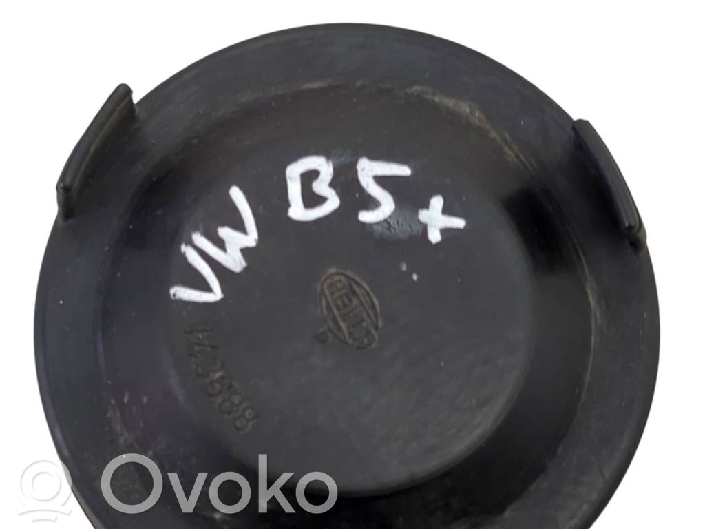 Volkswagen PASSAT B5.5 Deckel Abdeckung Scheinwerfer 
