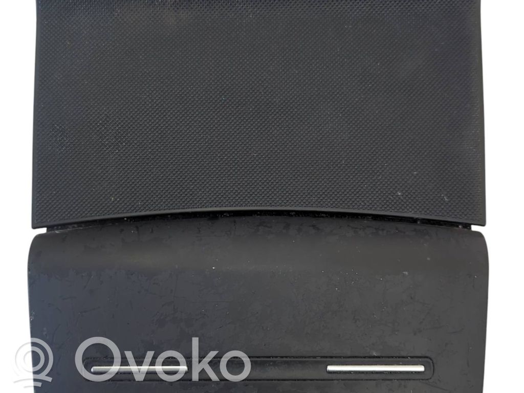 Audi A3 S3 8P Popielniczka przednia tunelu środkowego 