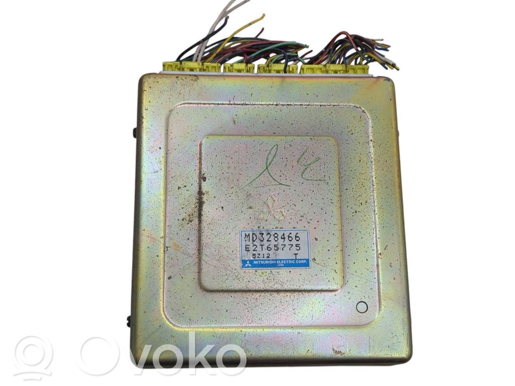 Mitsubishi Colt Engine control unit/module 