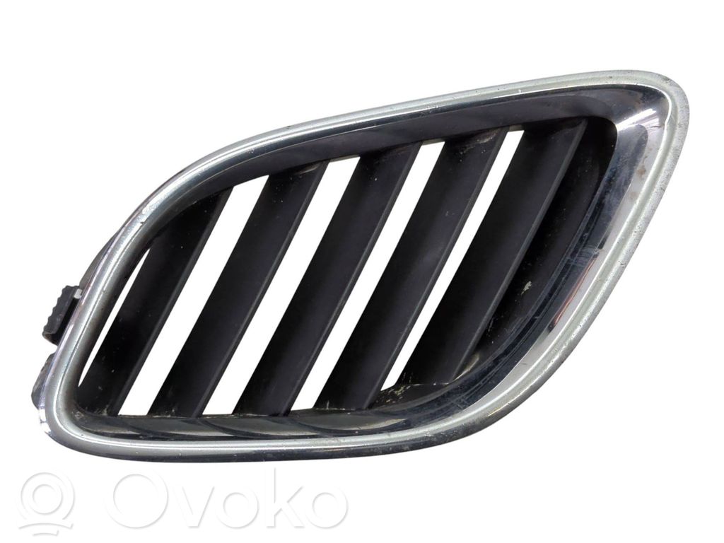 Saab 9-5 Front bumper upper radiator grill 