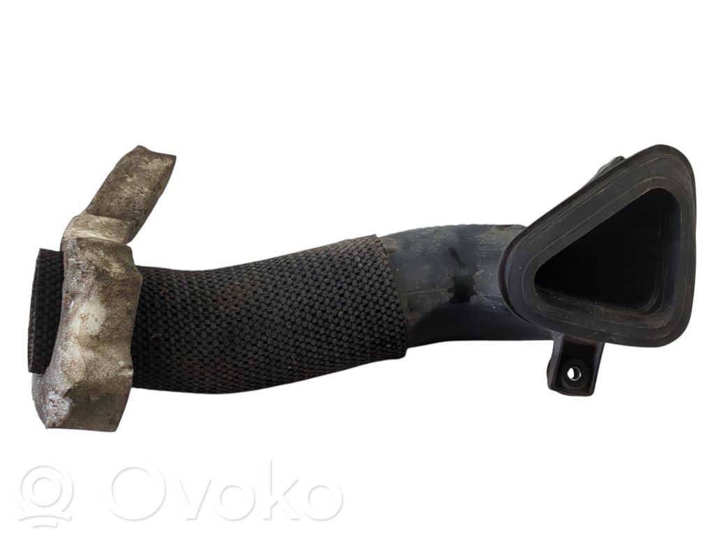 Audi A6 S6 C6 4F Välijäähdyttimen letku 