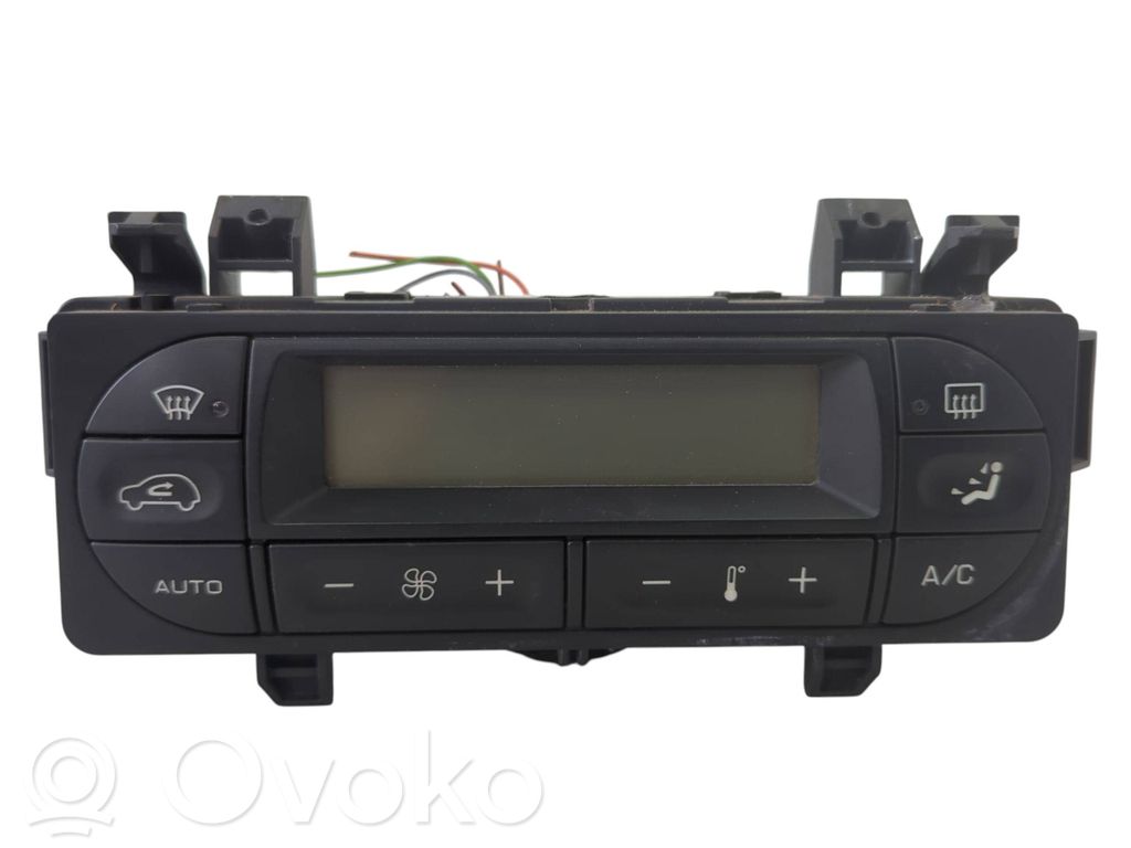 Citroen C2 Climate control unit 