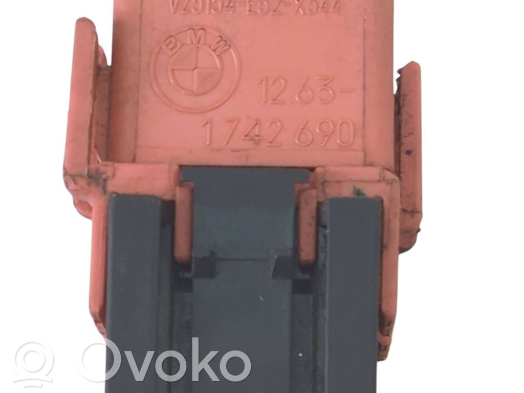 BMW 5 E60 E61 Other relay 