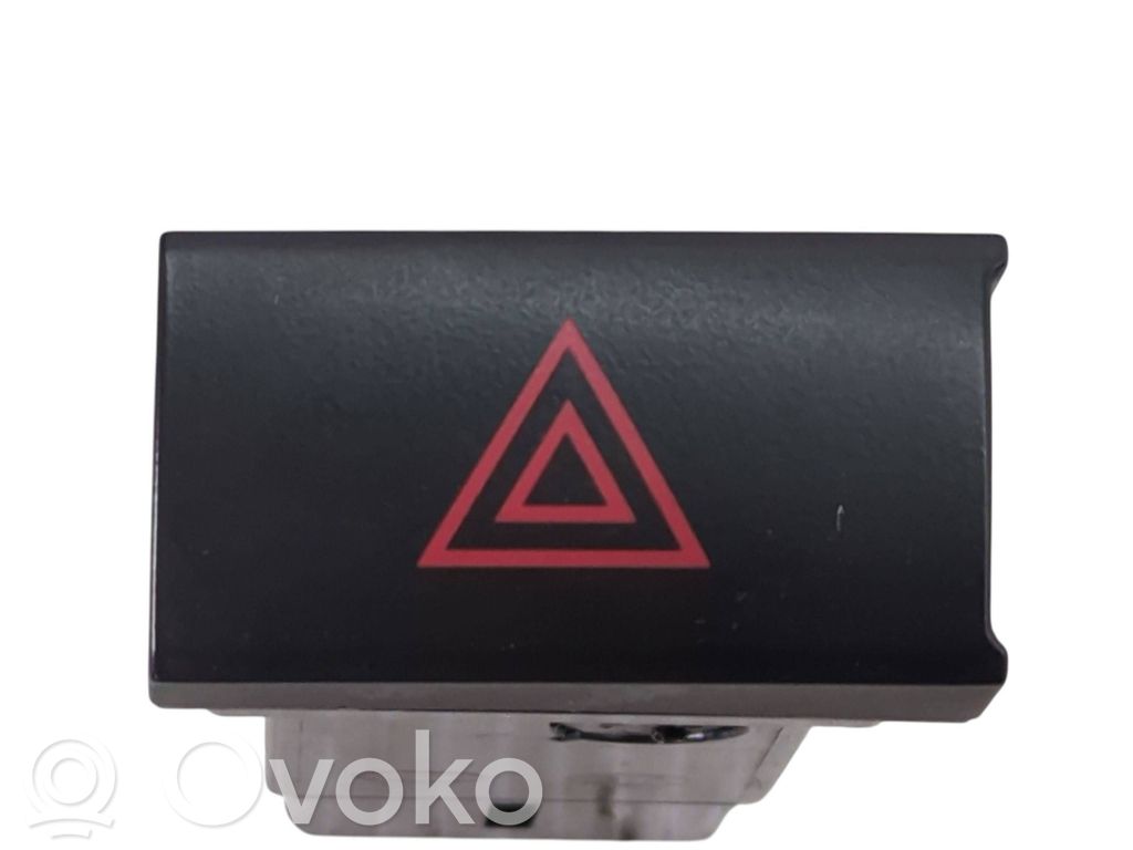 Hyundai Santa Fe Hazard light switch 