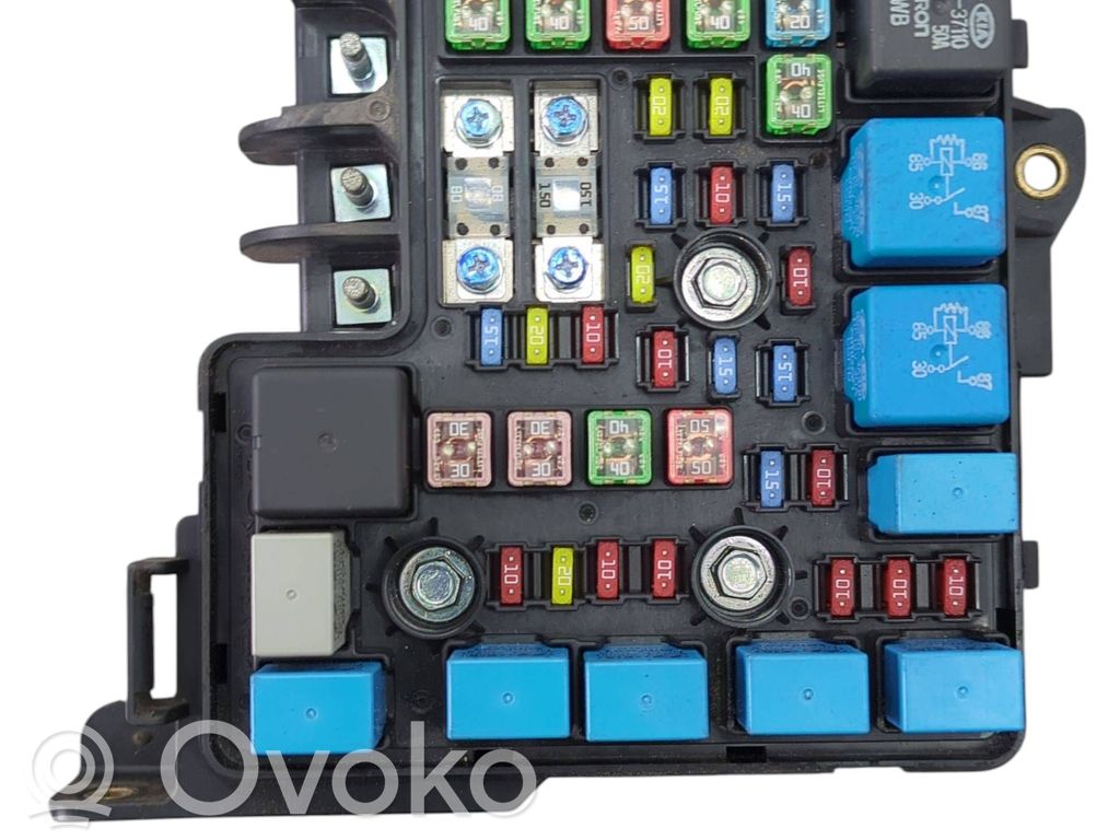 Hyundai i30 Fuse box set 