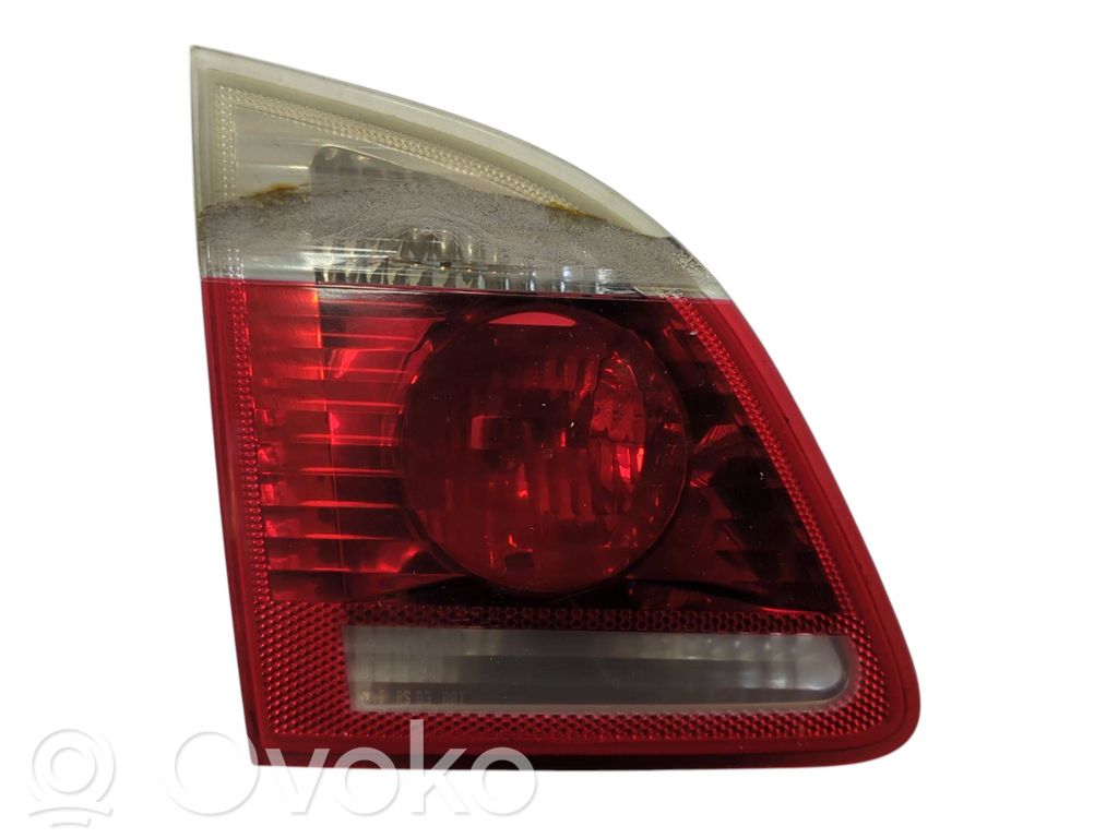 BMW 5 E60 E61 Takaluukun takavalot 