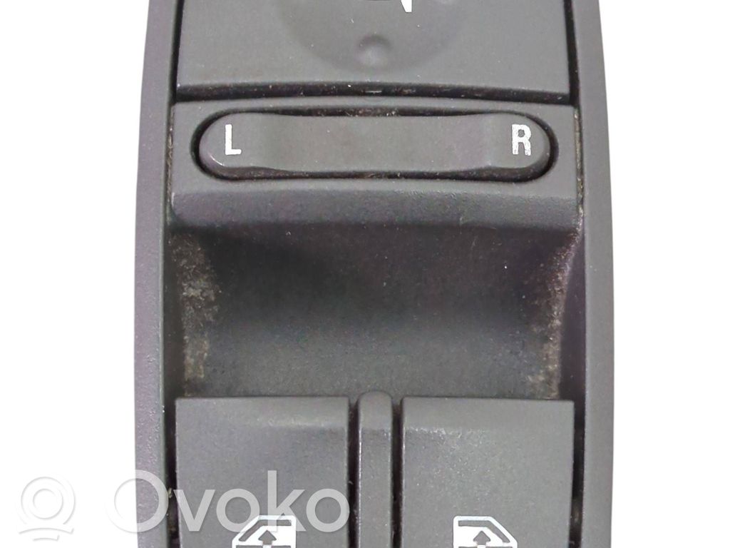 Opel Corsa D Electric window control switch 