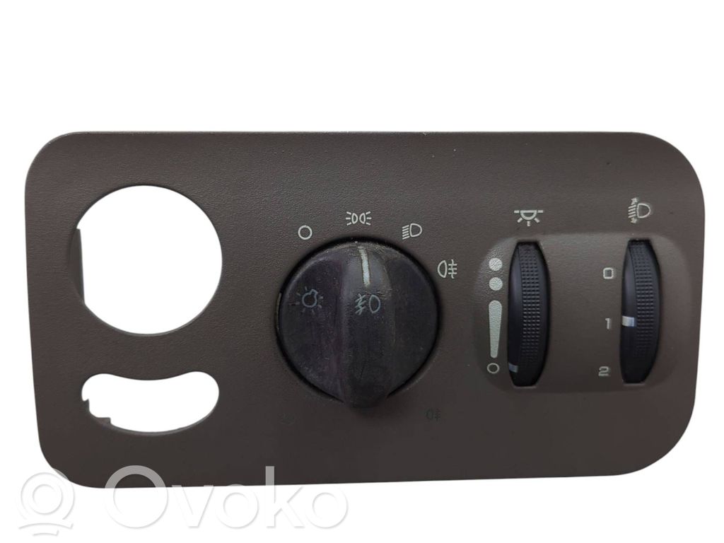 Chrysler Voyager Light switch 