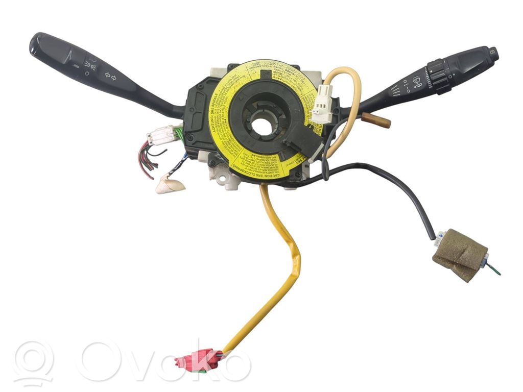Mitsubishi Carisma Rokturu komplekts 