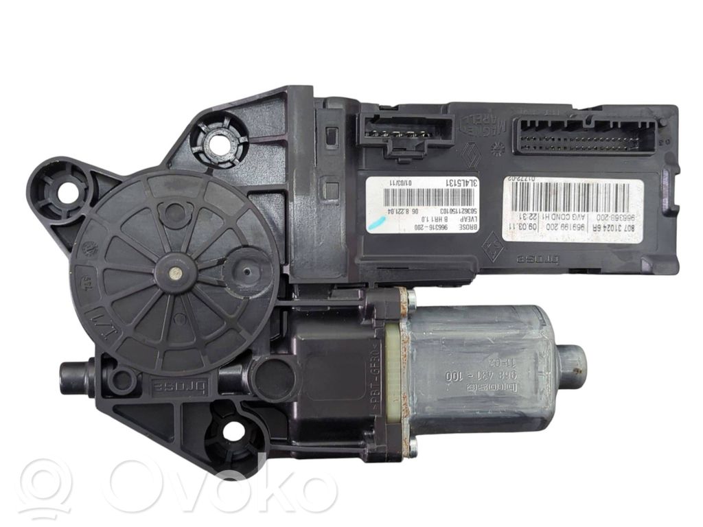 Renault Megane III Silnik regulatora szyby drzwi przednich 