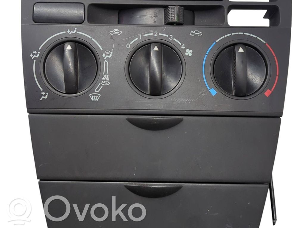 Toyota Corolla E120 E130 Climate control unit 