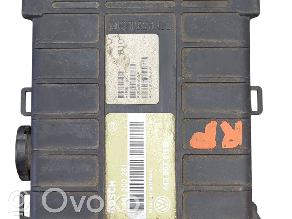 Volkswagen PASSAT B3 Engine control unit/module 