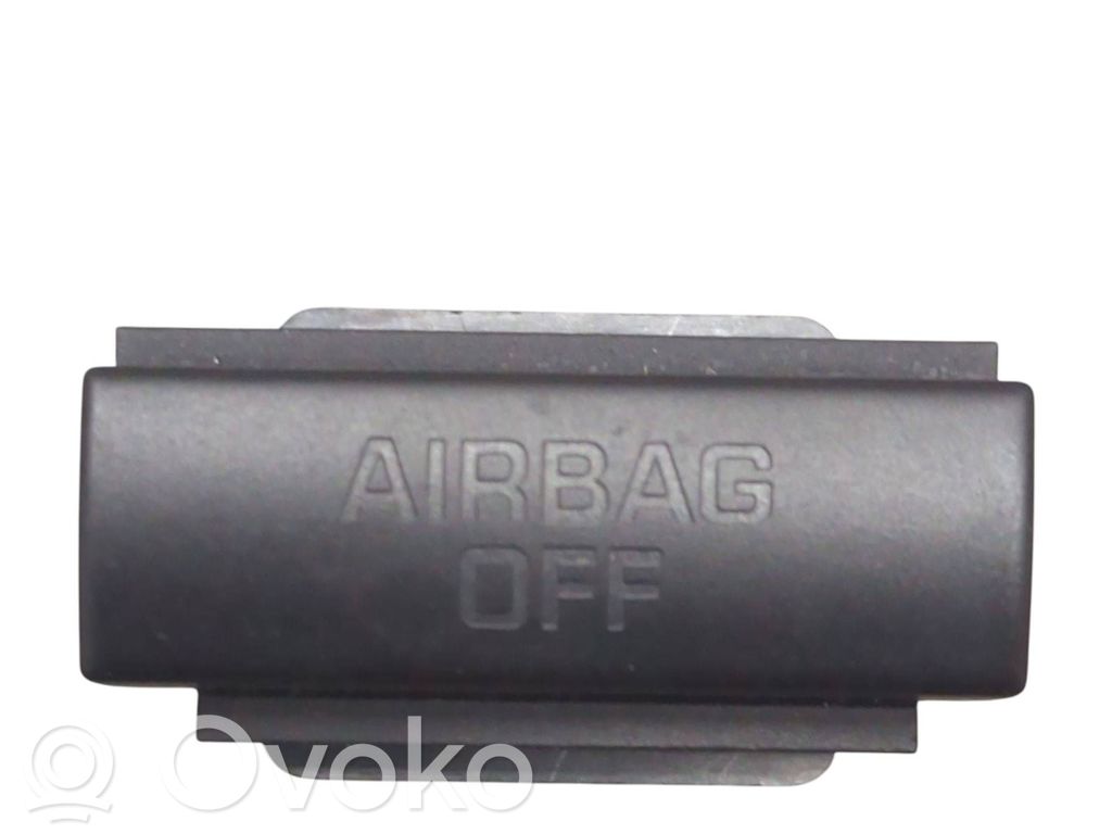 Skoda Octavia Mk2 (1Z) Interruptor de encendido/apagado del airbag de pasajero 
