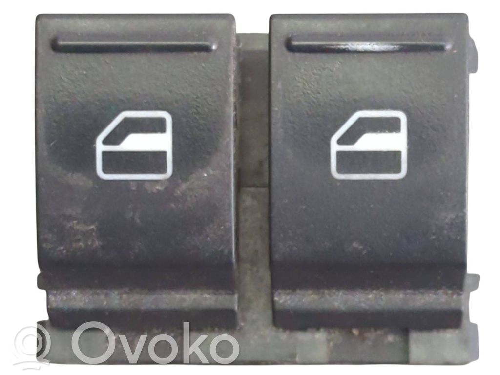 Volkswagen PASSAT B6 Electric window control switch 