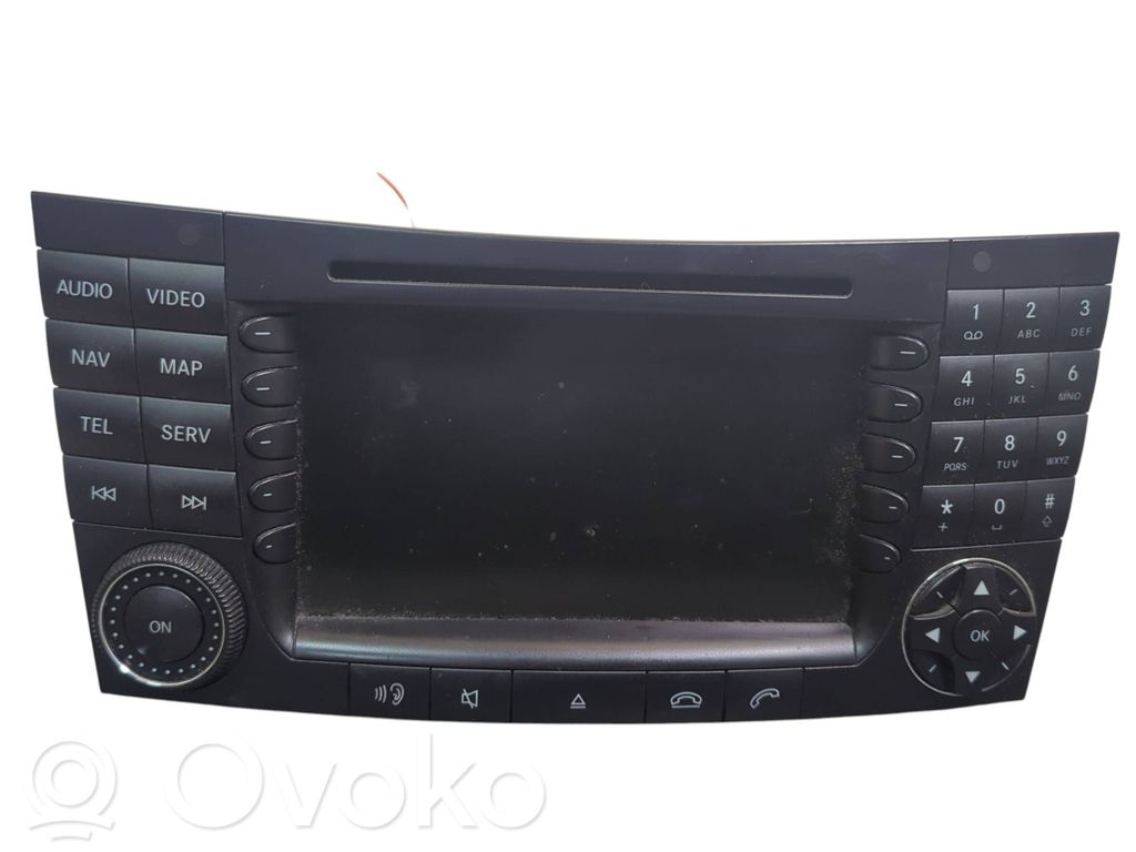 Panel / Radioodtwarzacz CD/DVD/GPS   A2118204197001,71283213,BE7039