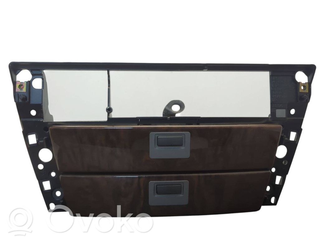 BMW 7 E65 E66 Dashboard storage box/compartment 