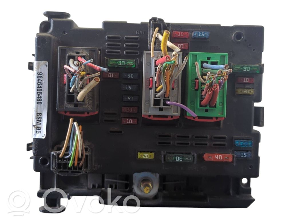Peugeot 406 Fuse module 