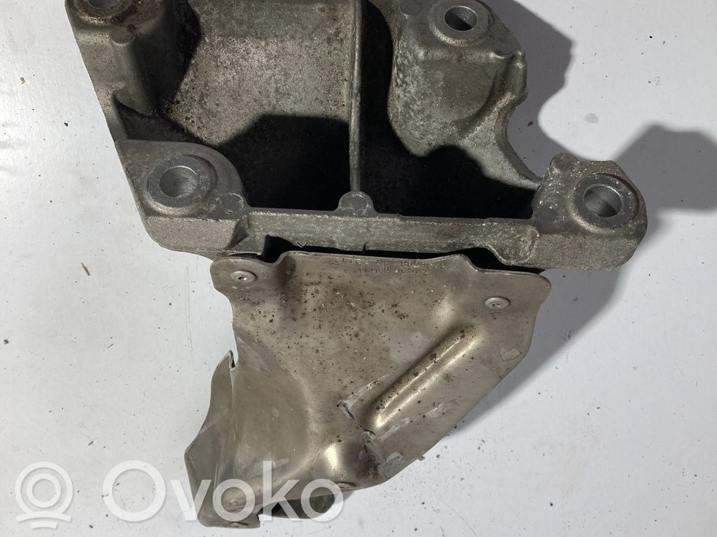 BMW X1 E84 Engine mounting bracket 