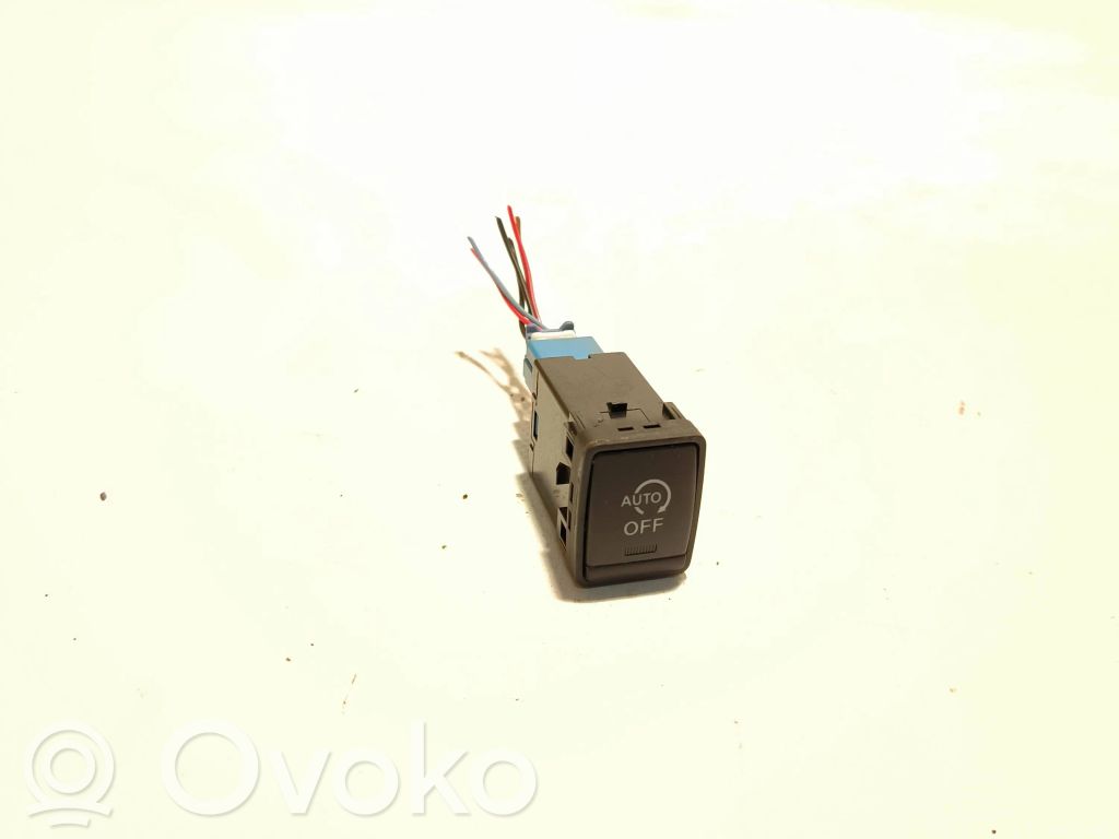 Nissan X-Trail T32 Other switches/knobs/shifts 