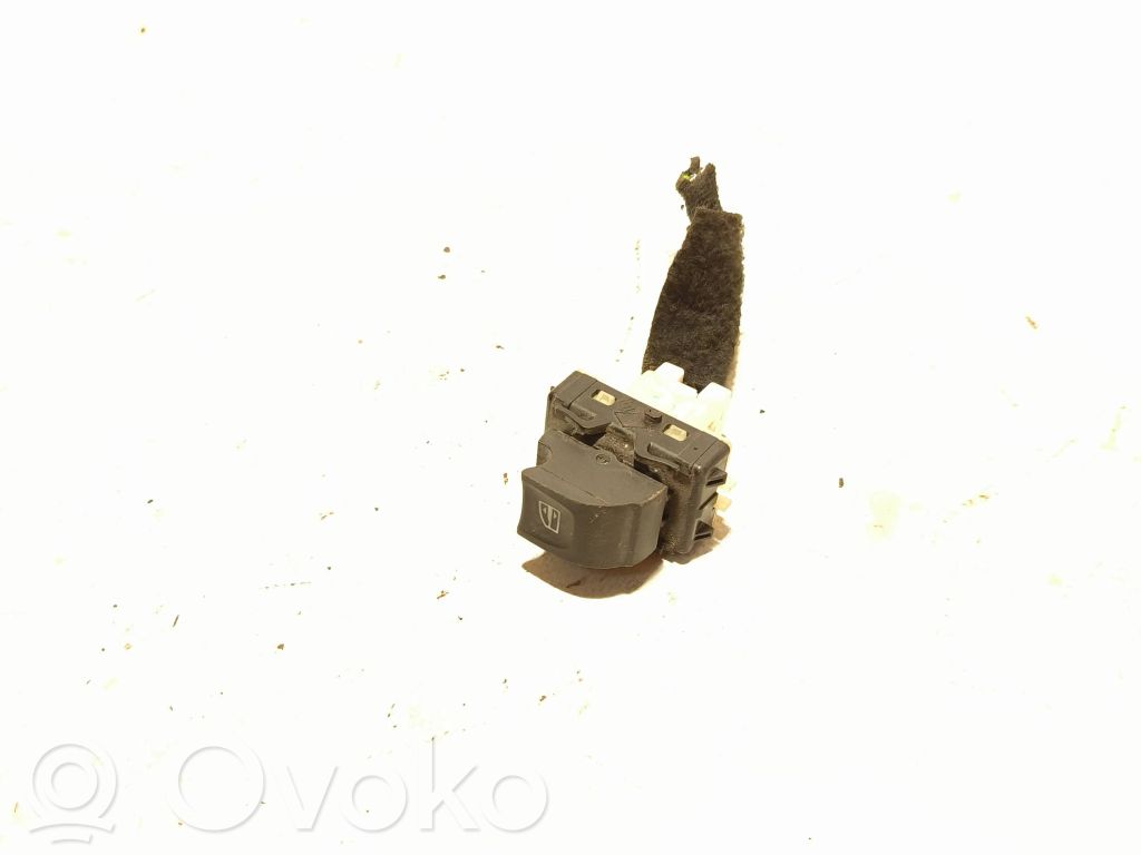 Dacia Duster II Electric window control switch 