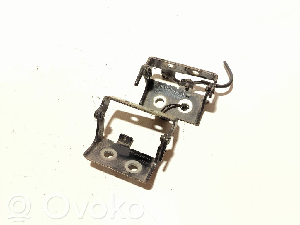 Jaguar E-Pace Tailgate/trunk/boot hinge 