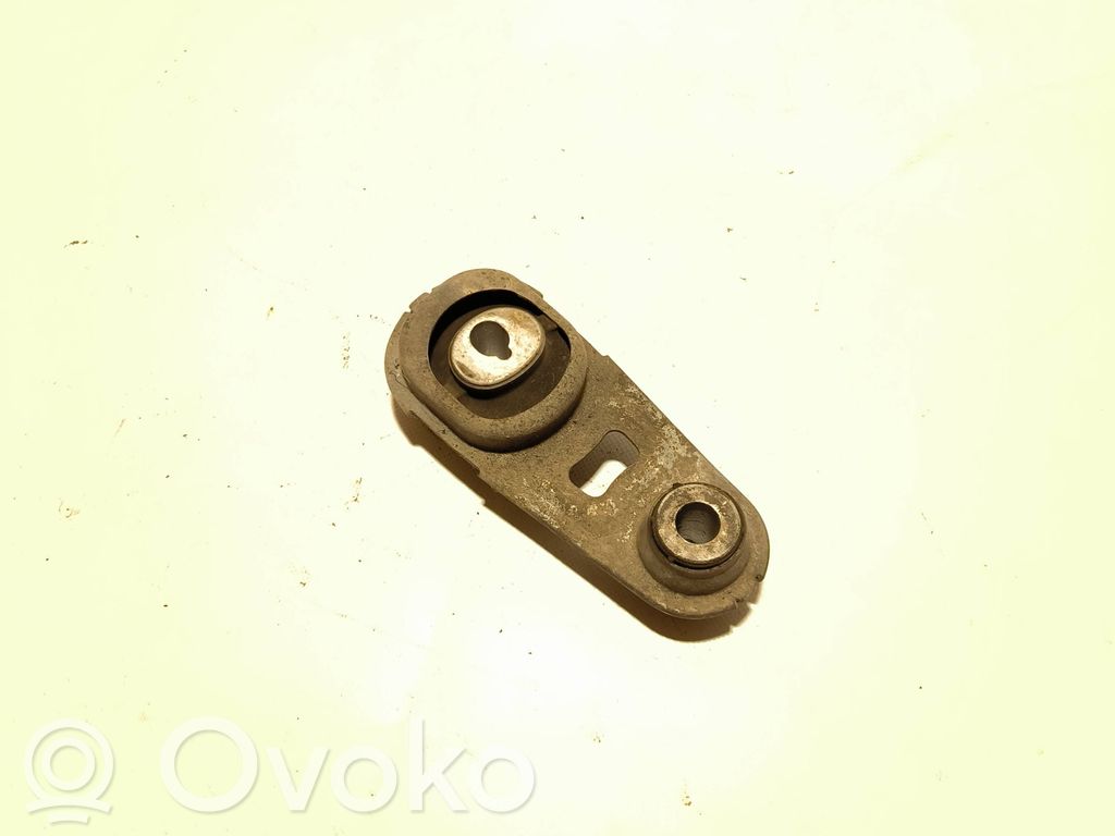 Engine mount bracket   112383734R