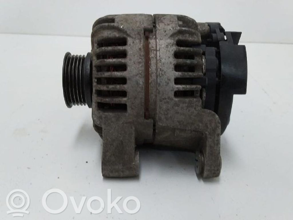 Opel Corsa D Генератор 