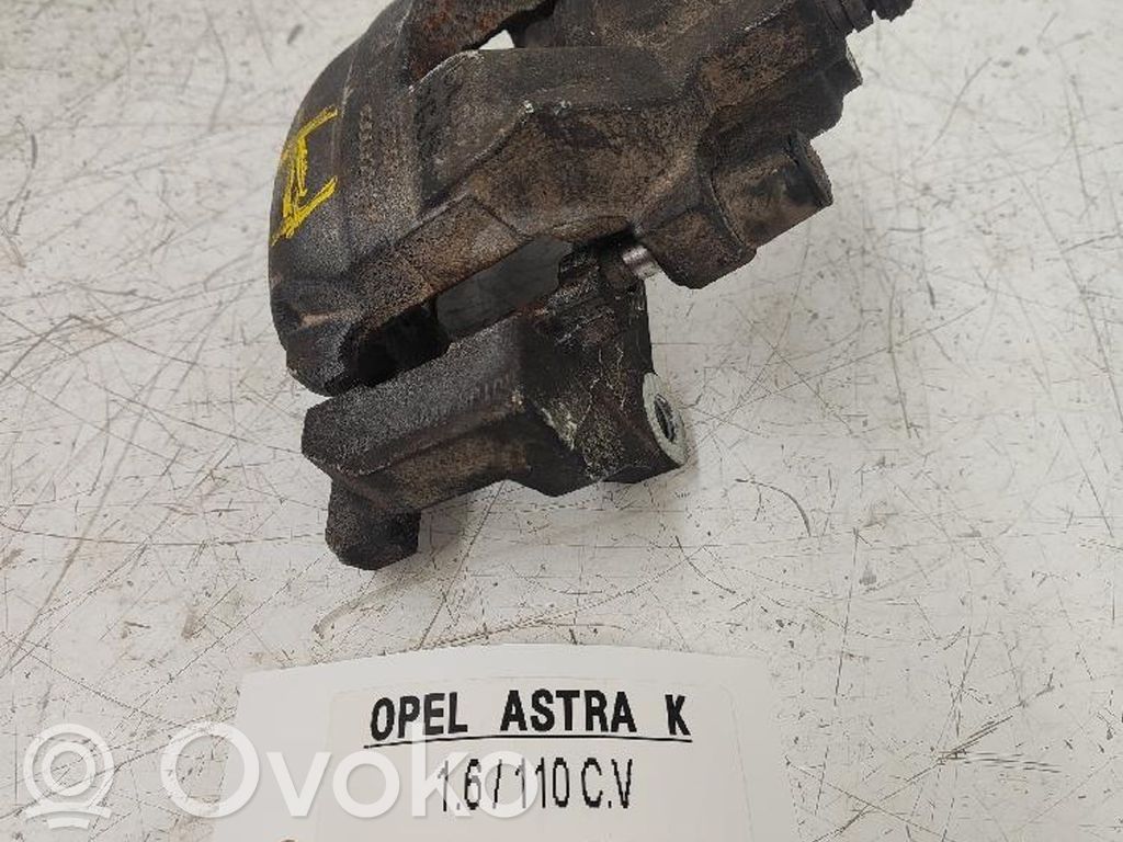 Opel Astra K Etujarrusatula 