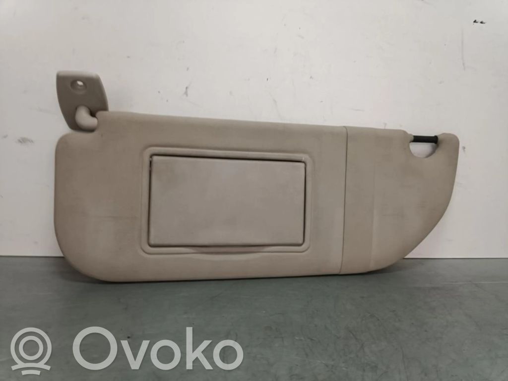 Sun visor