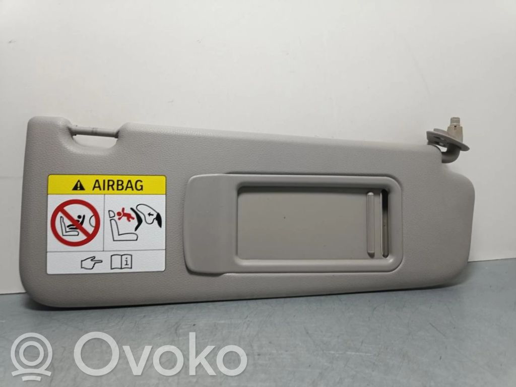 Sun visor