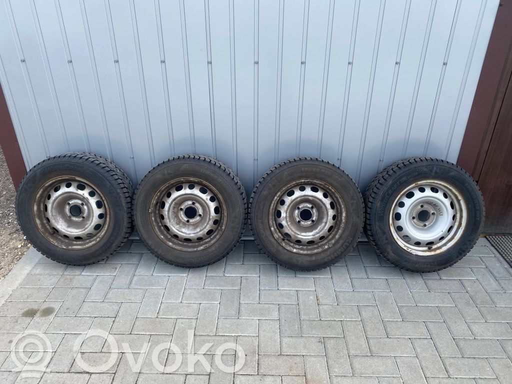 Citroen Berlingo Opony zimowe z kolcami R15 