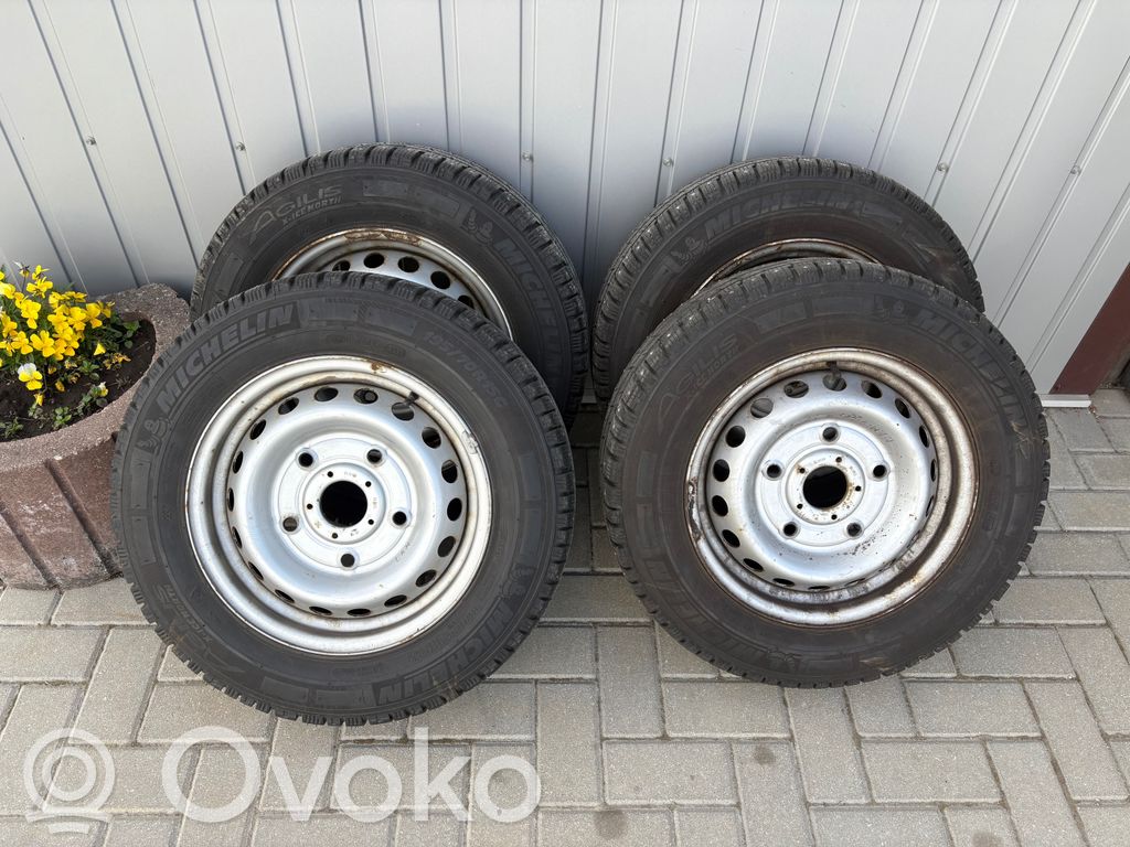 Ford Transit Custom Opony zimowe z kolcami C R15 