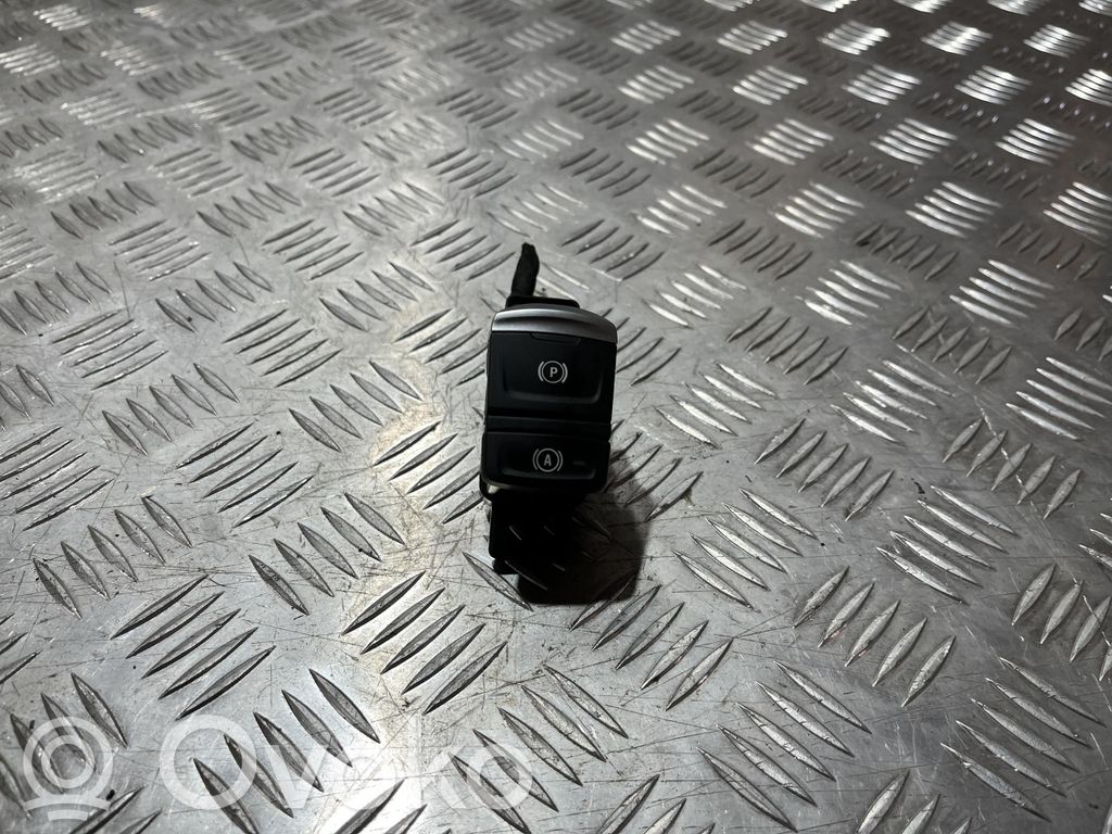 Renault Symbioz Przycisk / Włącznik hamulca ręcznego 