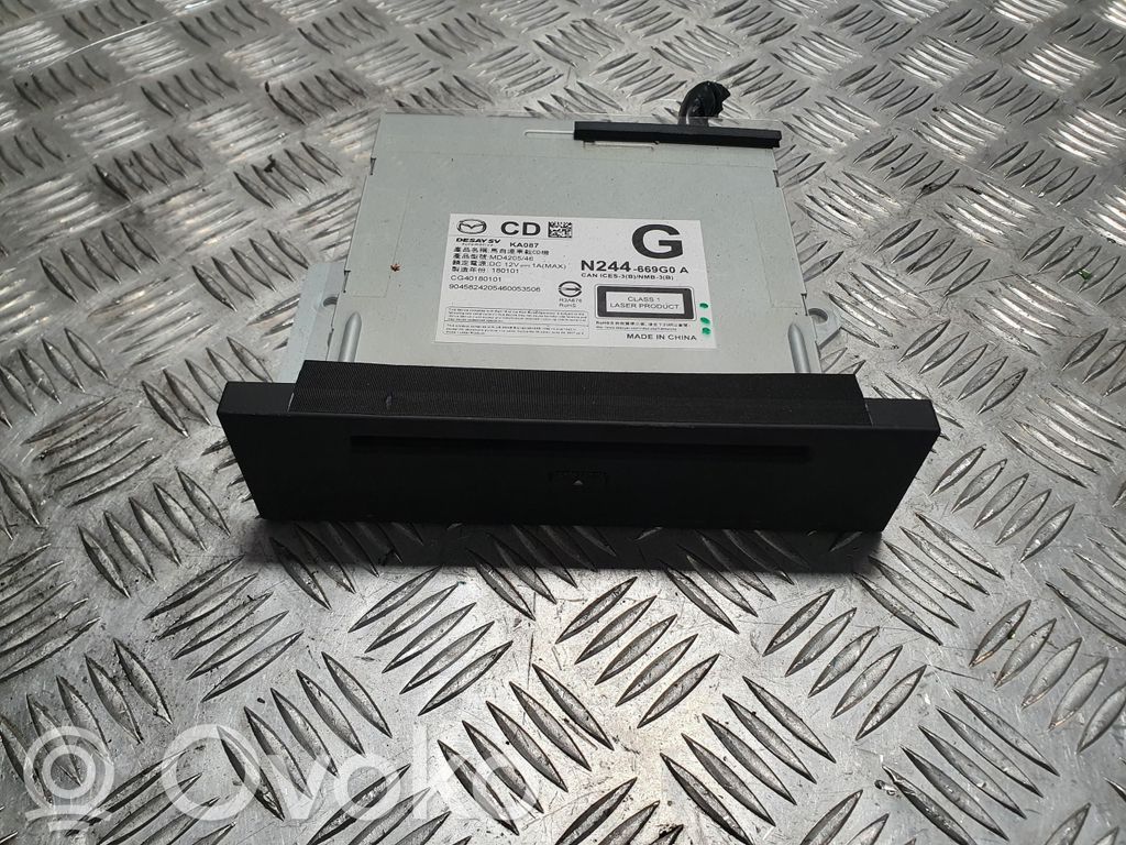Mazda MX-5 ND Stacja multimedialna GPS / CD / DVD 