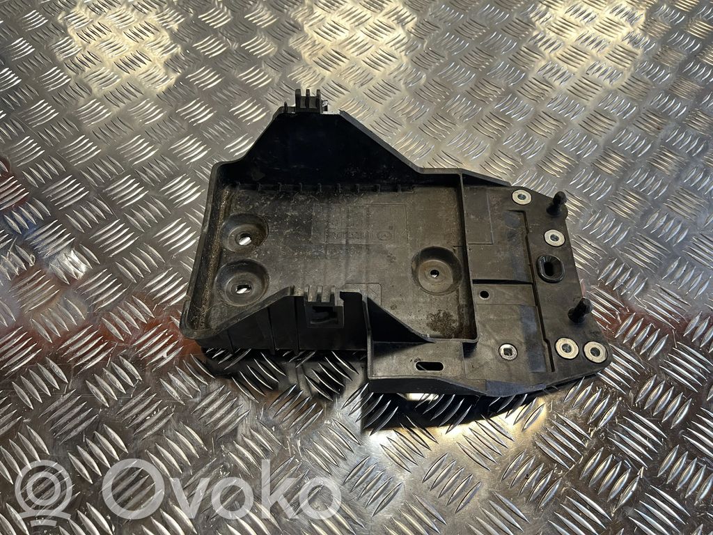 Batteriehalterung   KD5356041,KD5356041