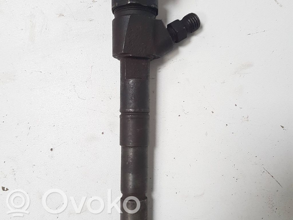 Opel Vectra C Inyector de combustible 