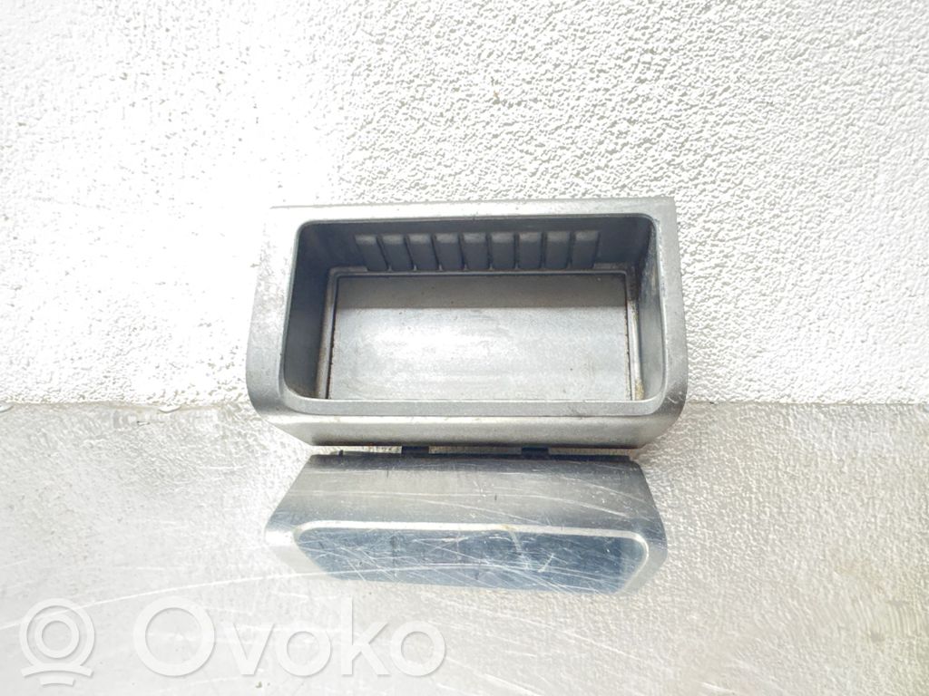 Guantera   13189342,315031203