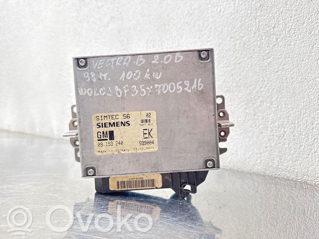 Opel Vectra B Engine control unit/module 