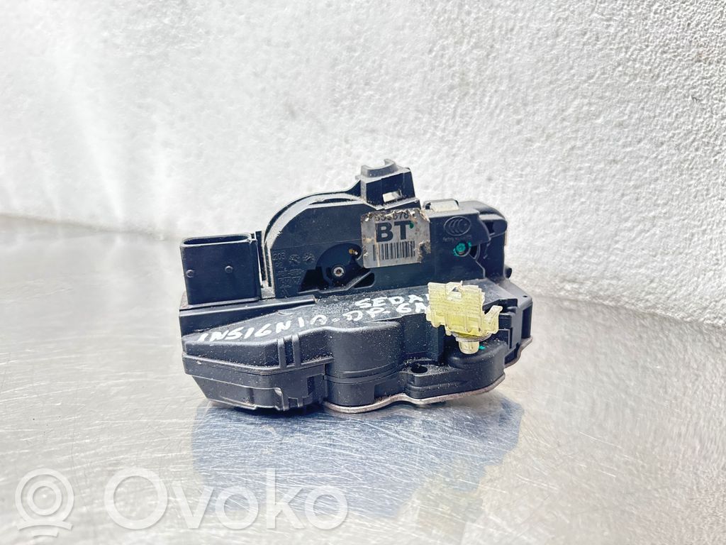 Opel Insignia A Galinių durų spyna 