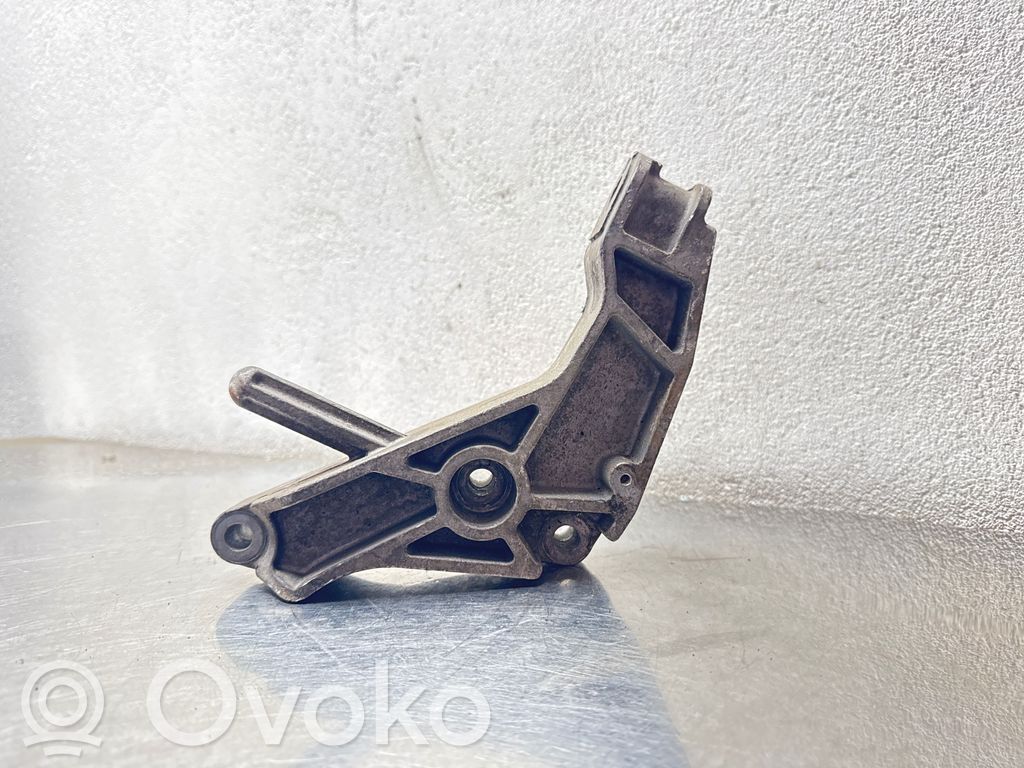 Opel Astra H Gearbox mounting bracket 