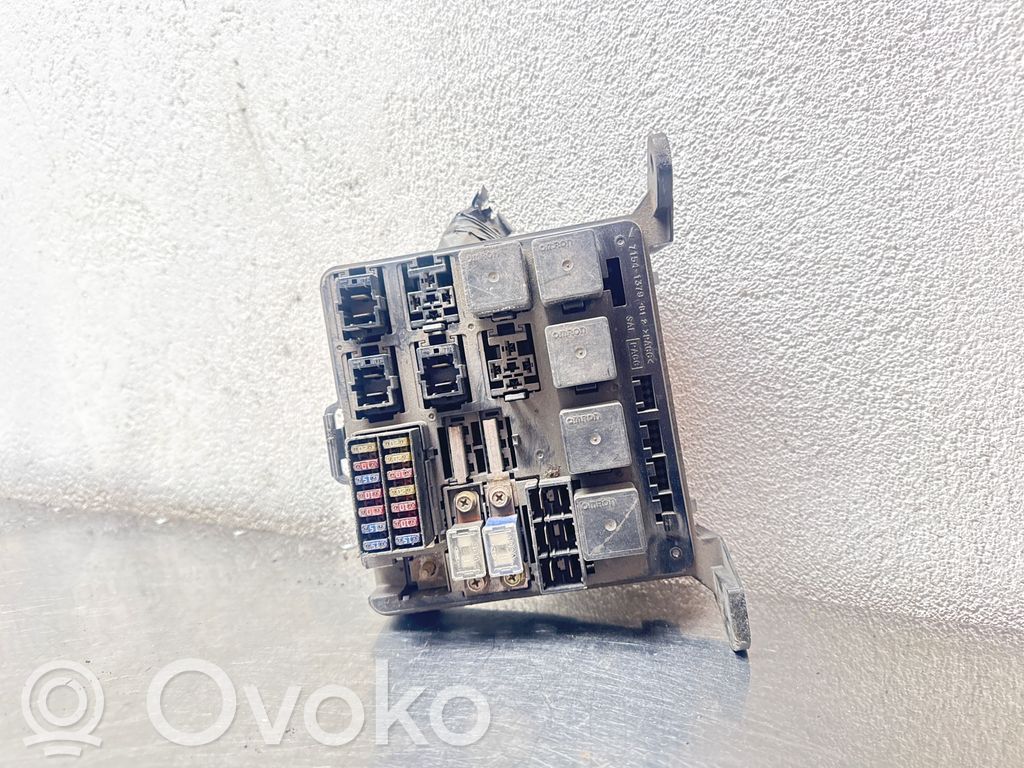 Opel Frontera B Fuse box set 