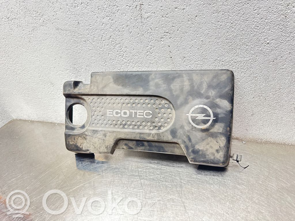 Opel Astra J Engine cover (trim) 
