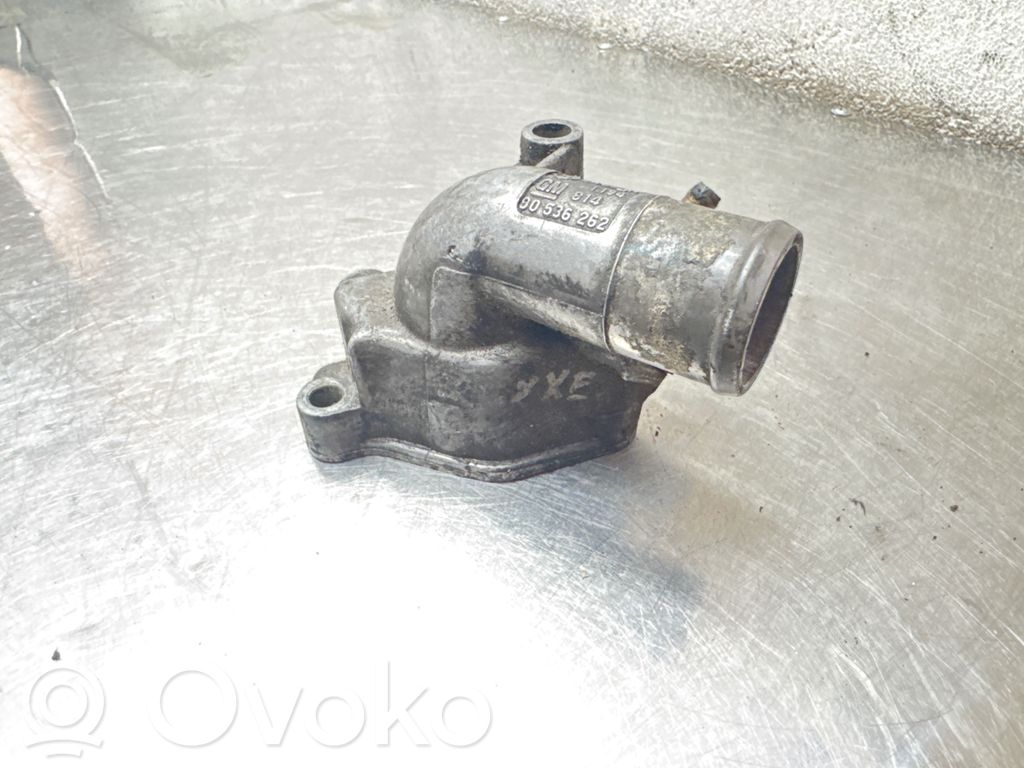 Opel Vectra C Termostato korpusas 