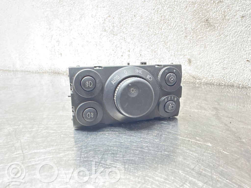 Opel Astra H Interruptor de luz 